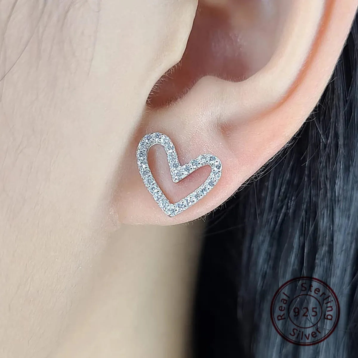 1 Pair Elegant Sweet Heart Shape Inlay Sterling Silver Zircon White Gold Plated Ear Studs