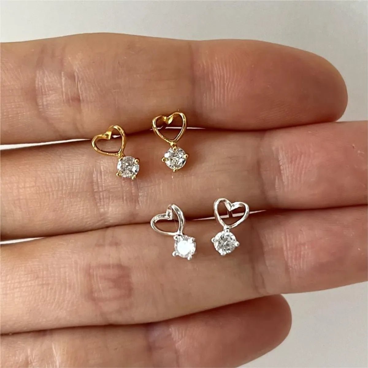 1 Pair Elegant Sweet Heart Shape Plating Inlay Sterling Silver Zircon Ear Studs