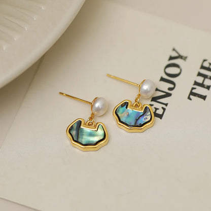 1 Pair Elegant Sweet Lock Inlay Copper Pearl Shell 18K Gold Plated Drop Earrings