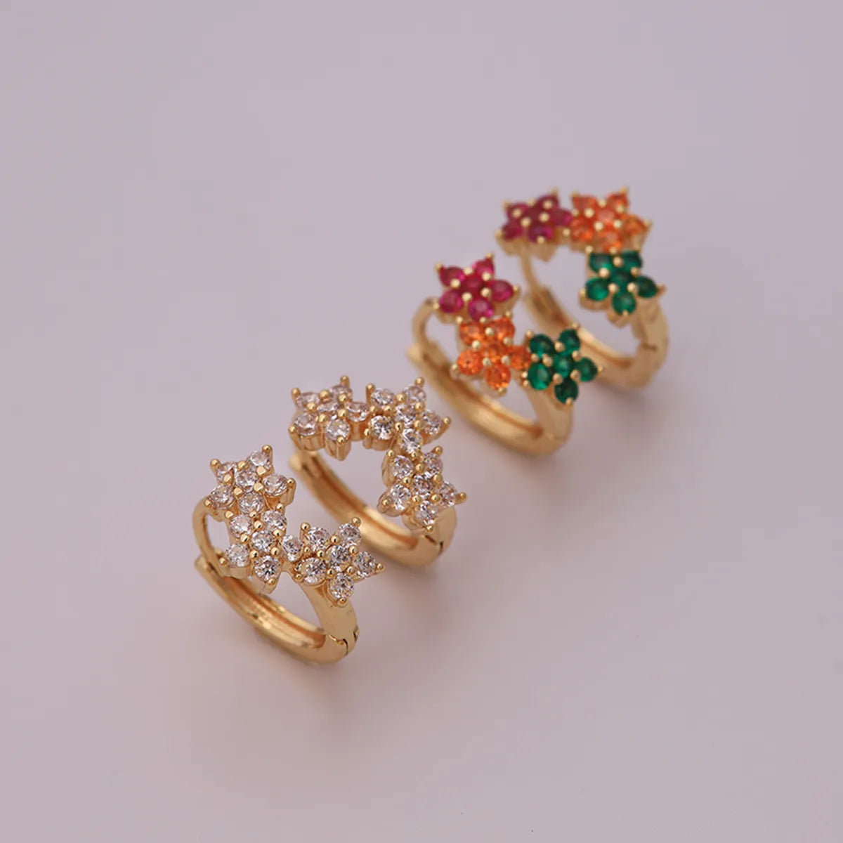 1 Pair Elegant Sweet Shamrock Four Leaf Clover Flower Plating Inlay Imitation Diamond Copper Zircon 18k Gold Plated Hoop Earrings