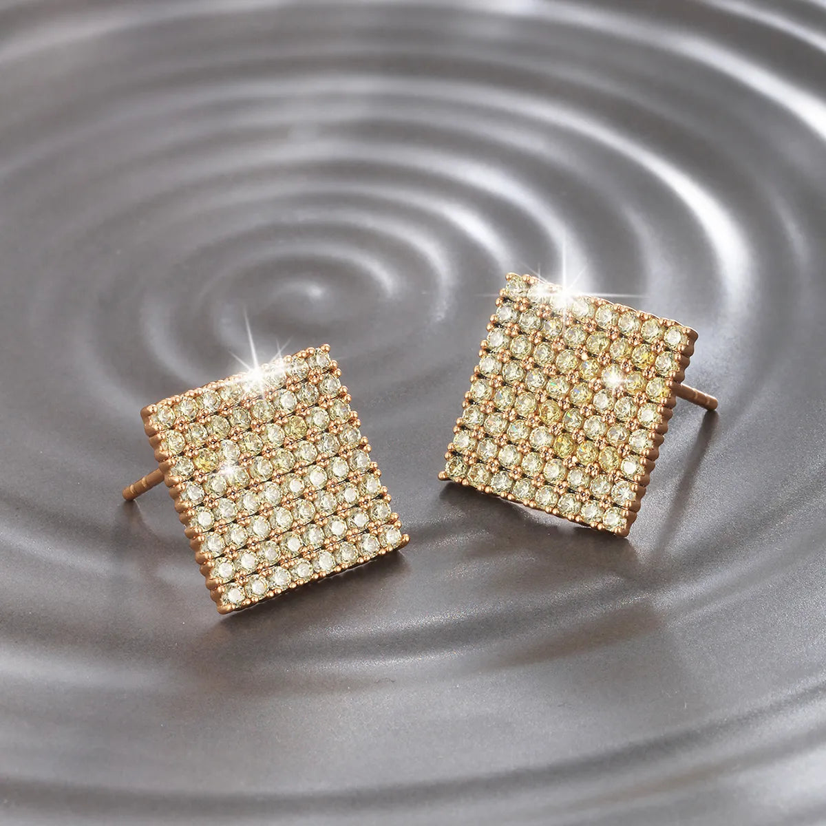 1 Pair Elegant Xuping Sweet Square Flower Plating Inlay Copper Alloy Artificial Gemstones 18k Gold Plated Ear Studs