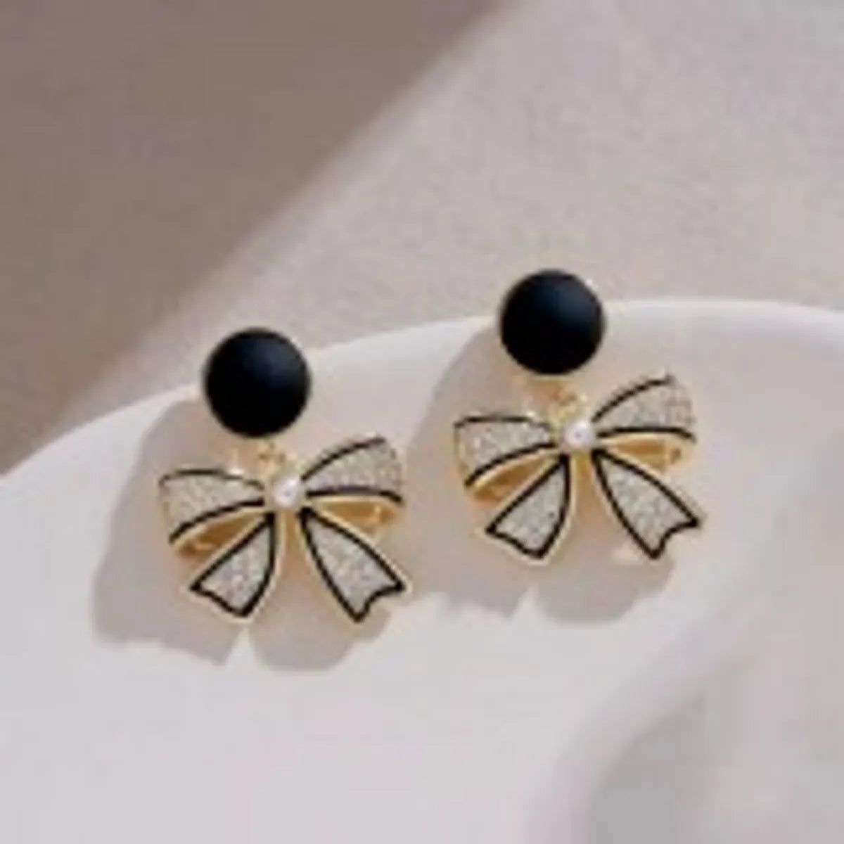 1 Pair Elegant Sweet Square Heart Shape Bow Knot Inlay Imitation Pearl Alloy Rhinestones Earrings