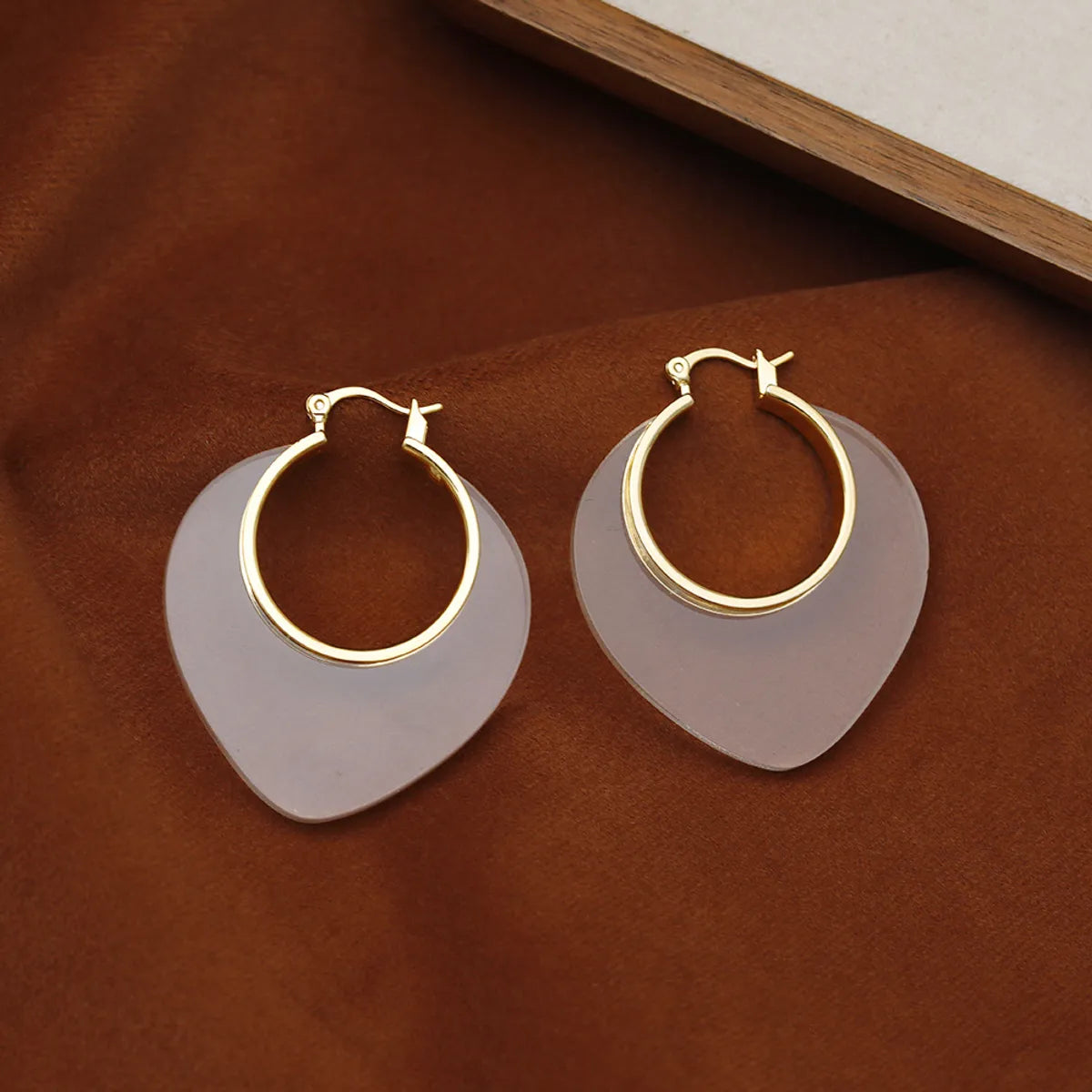 1 Pair Elegant Sweet Triangle Plating Copper 18K Gold Plated Earrings