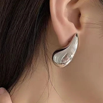 1 Pair Elegant U Shape Stripe Water Droplets Plating Stainless Steel 18k Gold Plated Ear Studs