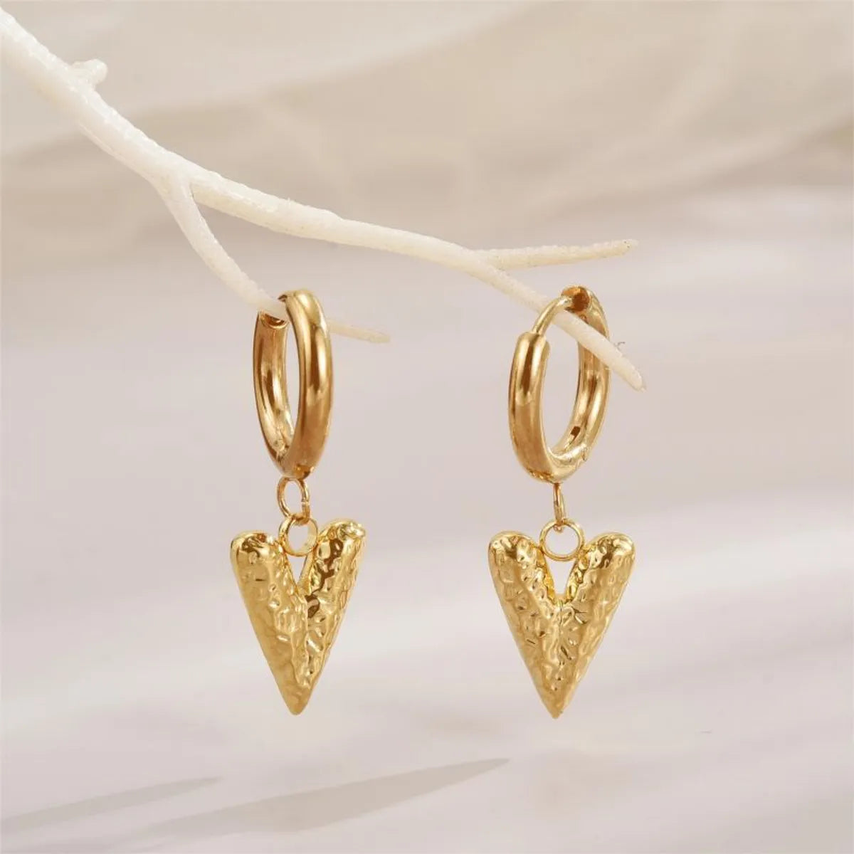 1 Pair Elegant V Shape Plating Stainless Steel 18k Gold Plated Drop Earrings