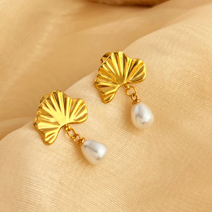 1 Pair Elegant Vacation Flower Polishing 304 Stainless Steel 18K Gold Plated Drop Earrings