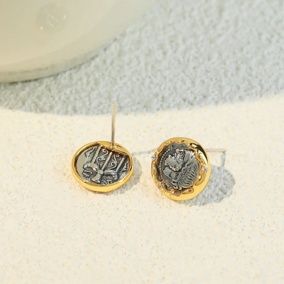 1 Pair Elegant Vacation Modern Style Human Copper 18K Gold Plated Ear Studs