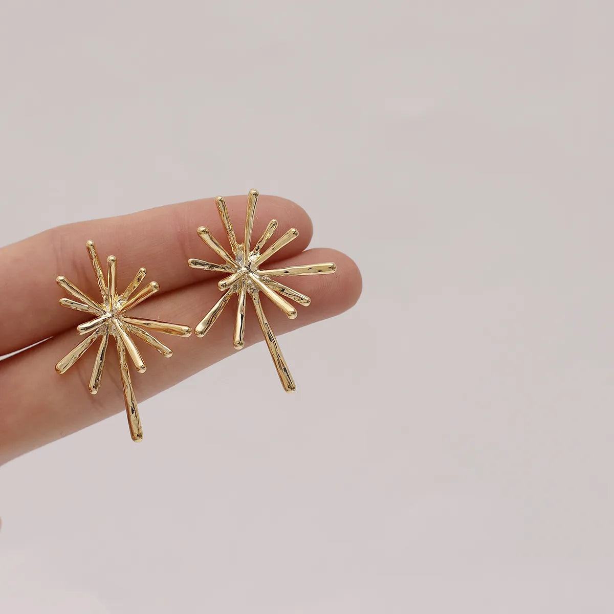 1 Pair Elegant Vintage Style Geometric Plating Copper 18K Gold Plated Ear Studs