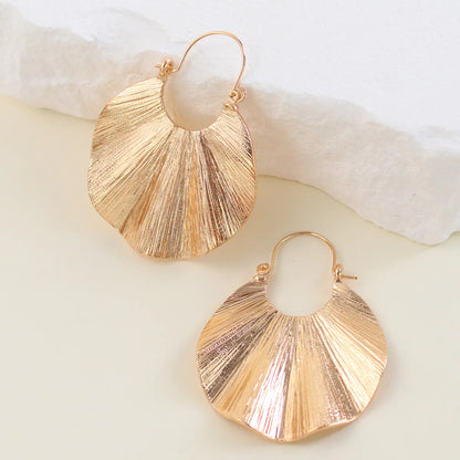 1 Pair Elegant Vintage Style Sector Solid Color Alloy Drop Earrings