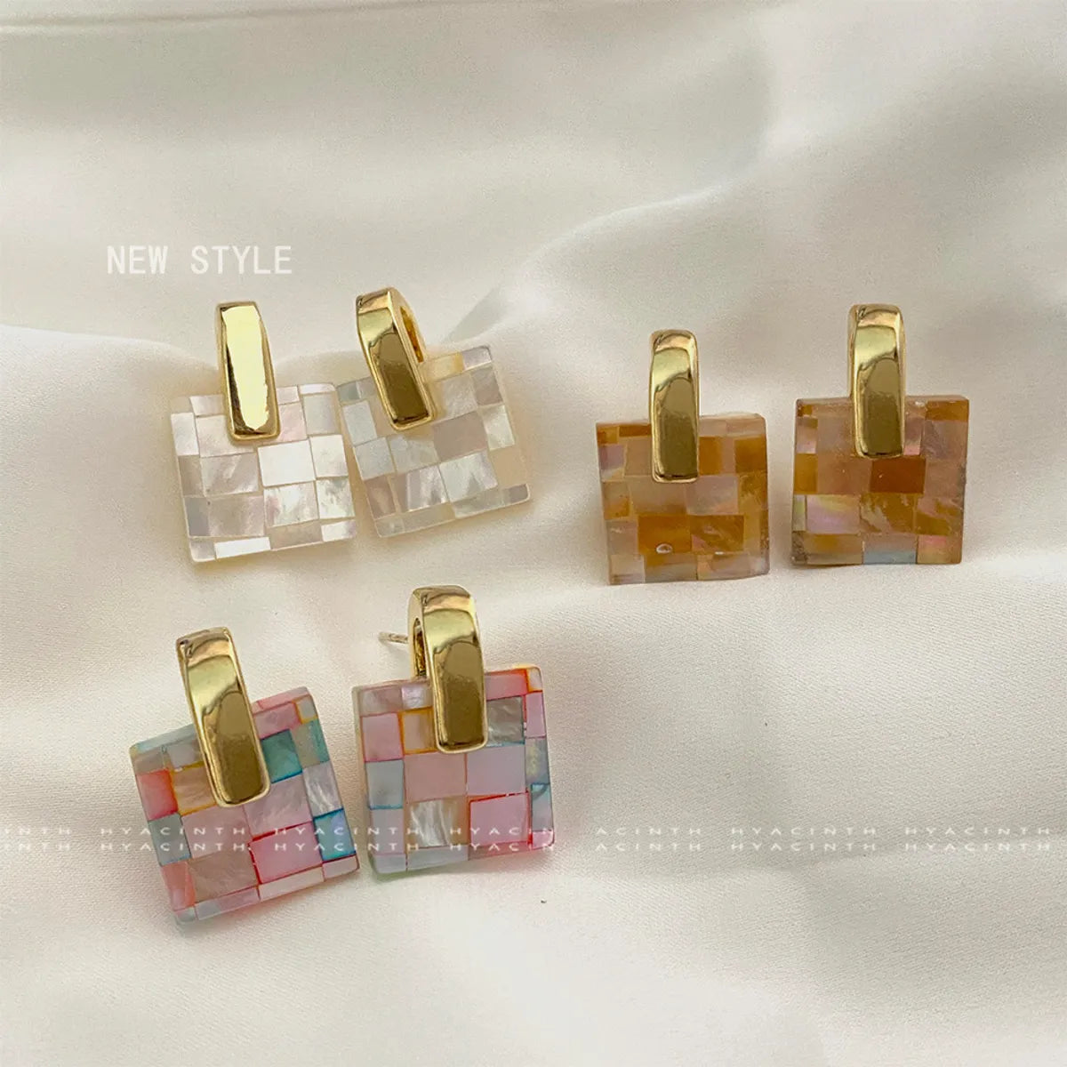 1 Pair Elegant Vintage Style Square Copper 18K Gold Plated Drop Earrings