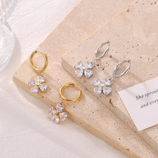 1 Pair Elegant Vintage Style Sweet Flower Inlay 304 Stainless Steel Zircon White Gold Plated Gold Plated Drop Earrings