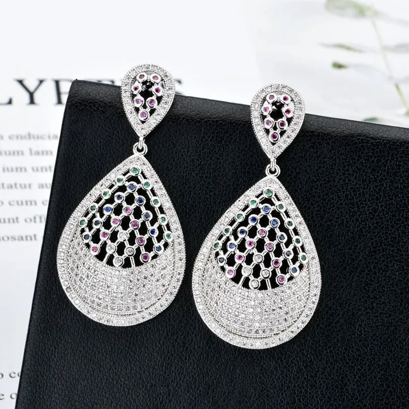 1 Pair Elegant Water Droplets Plating Inlay Copper Zircon White Gold Plated Drop Earrings