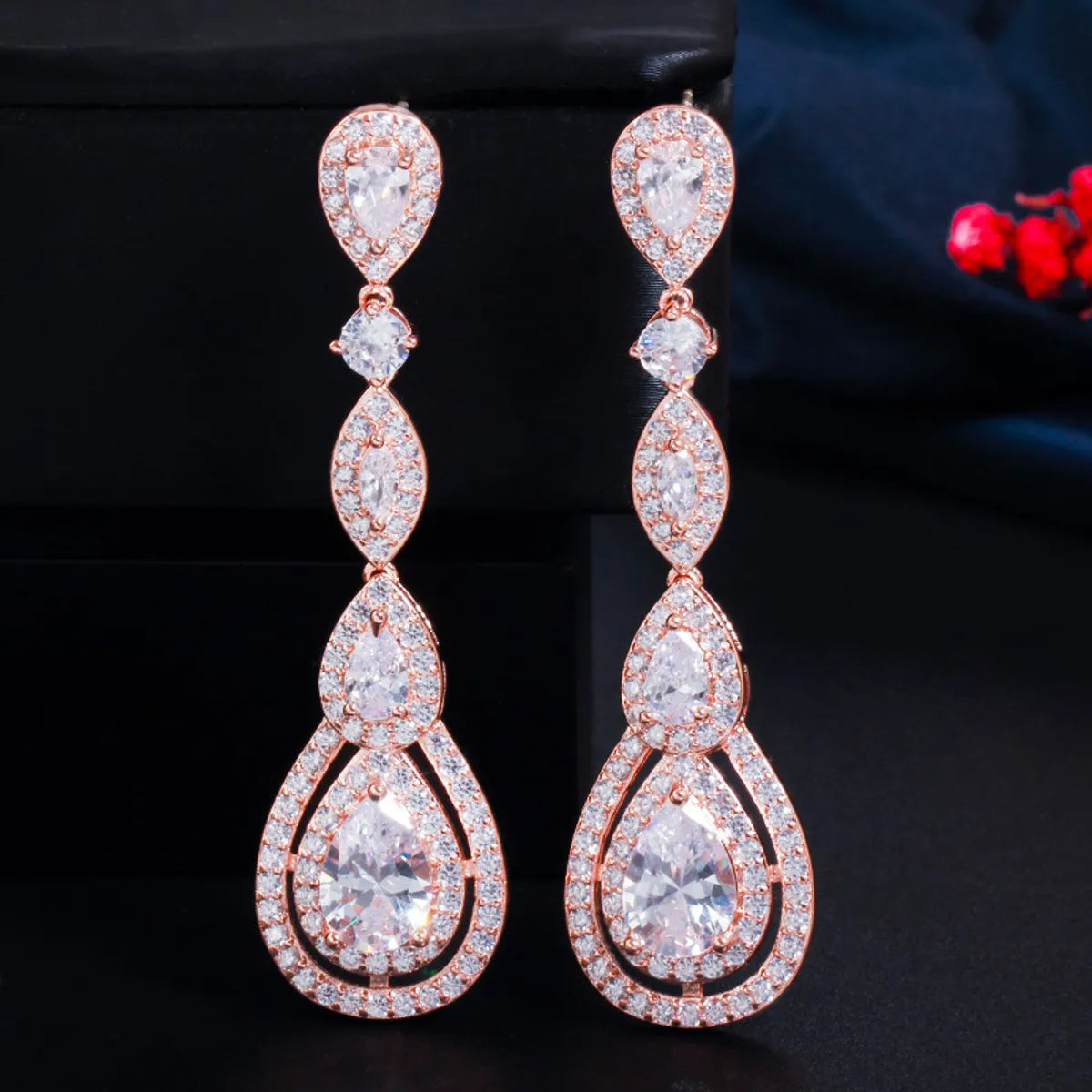 1 Pair Elegant Water Droplets Plating Inlay Copper Zircon White Gold Plated Rhodium Plated Drop Earrings