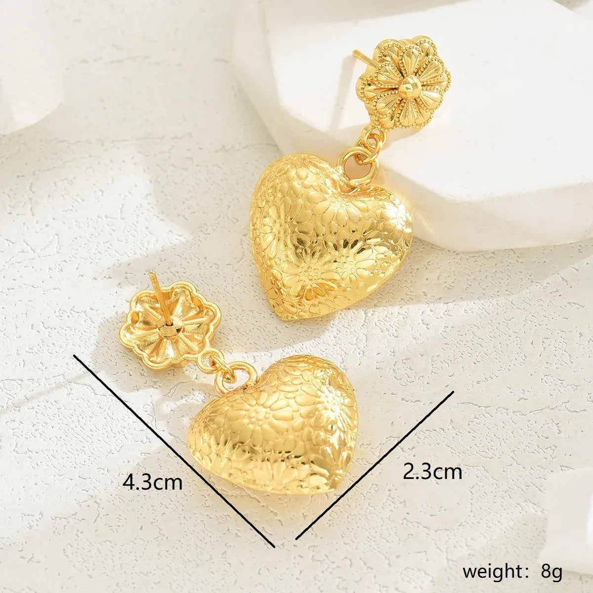 1 Pair Ethnic Style Shiny Star Heart Shape Flower Hollow Out Copper Zinc Alloy 18K Gold Plated Drop Earrings