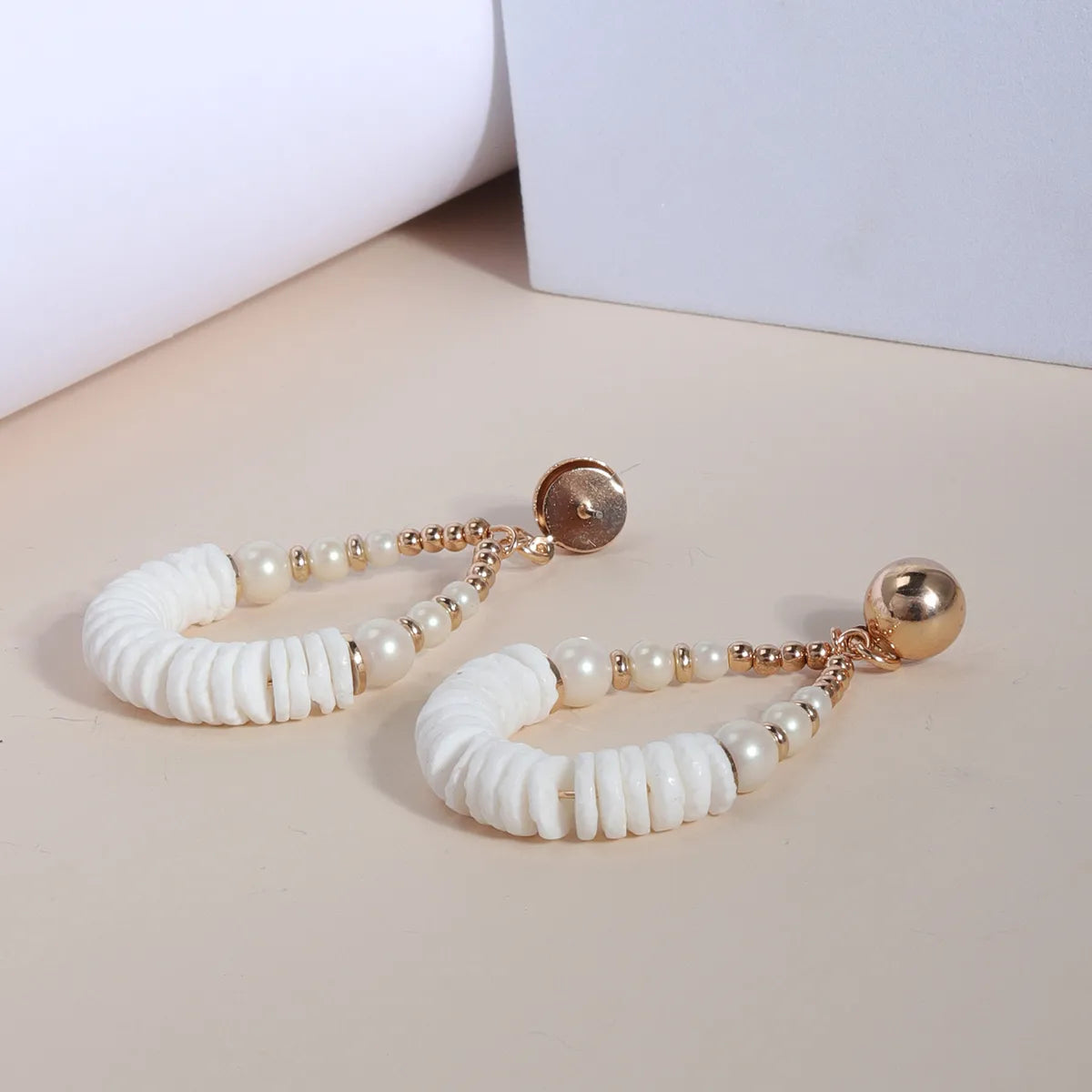 1 Pair Ethnic Style Streetwear Water Droplets Plating Beaded Synthetic Resin Shell 18k Gold Plated Drop Earrings