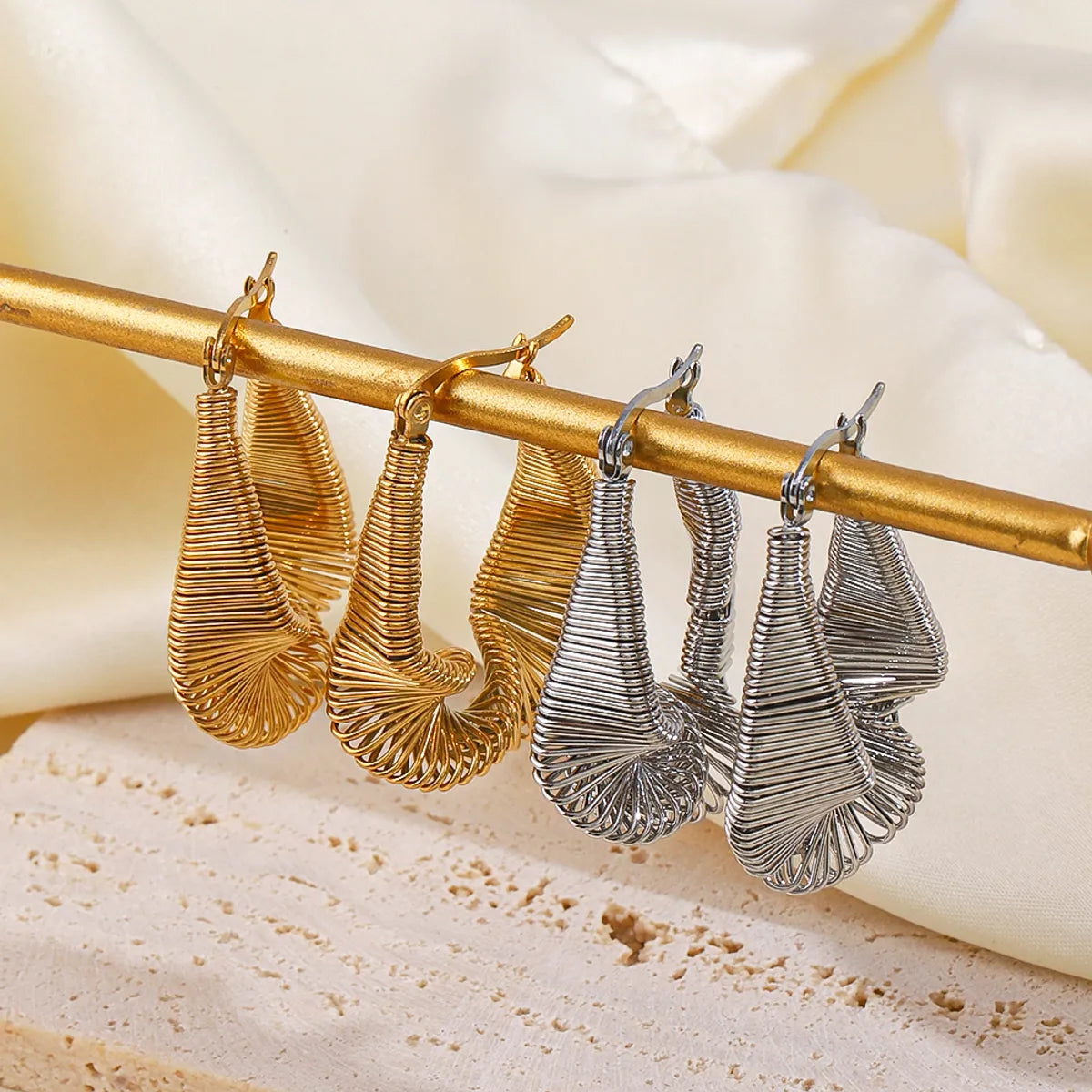 1 Pair Ethnic Style U Shape Spring Plating Stainless Steel 18k Gold Plated Ear Studs