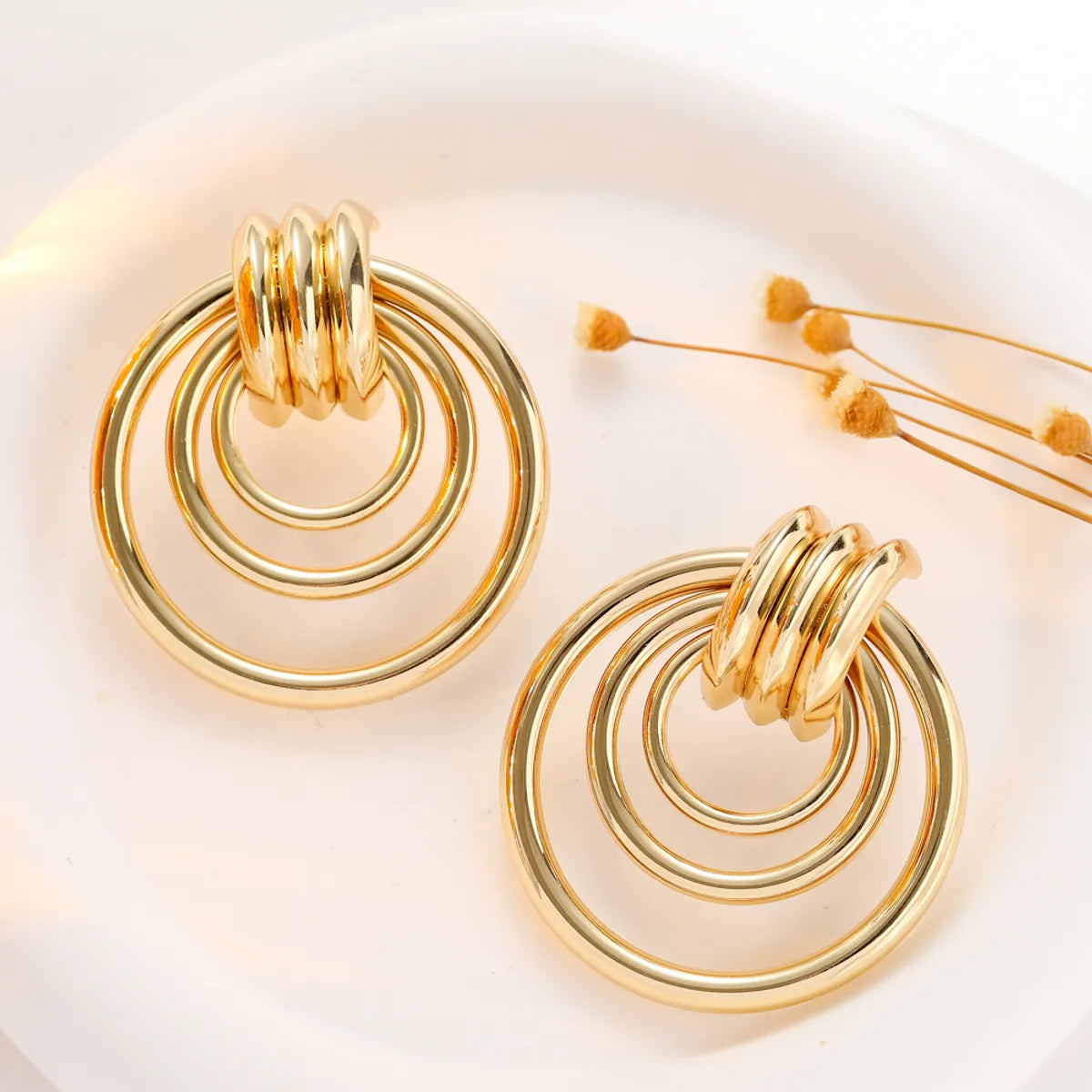 1 Pair Exaggerated Modern Style Circle Plating Metal Gold Plated Drop Earrings