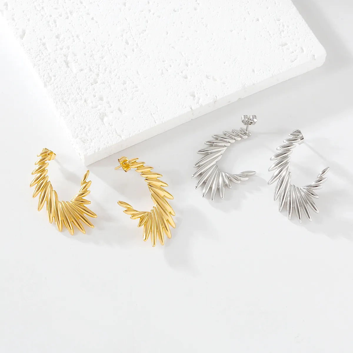 1 Pair Exaggerated Oversized Angel Wings Plating 304 Stainless Steel 18K Gold Plated Ear Studs