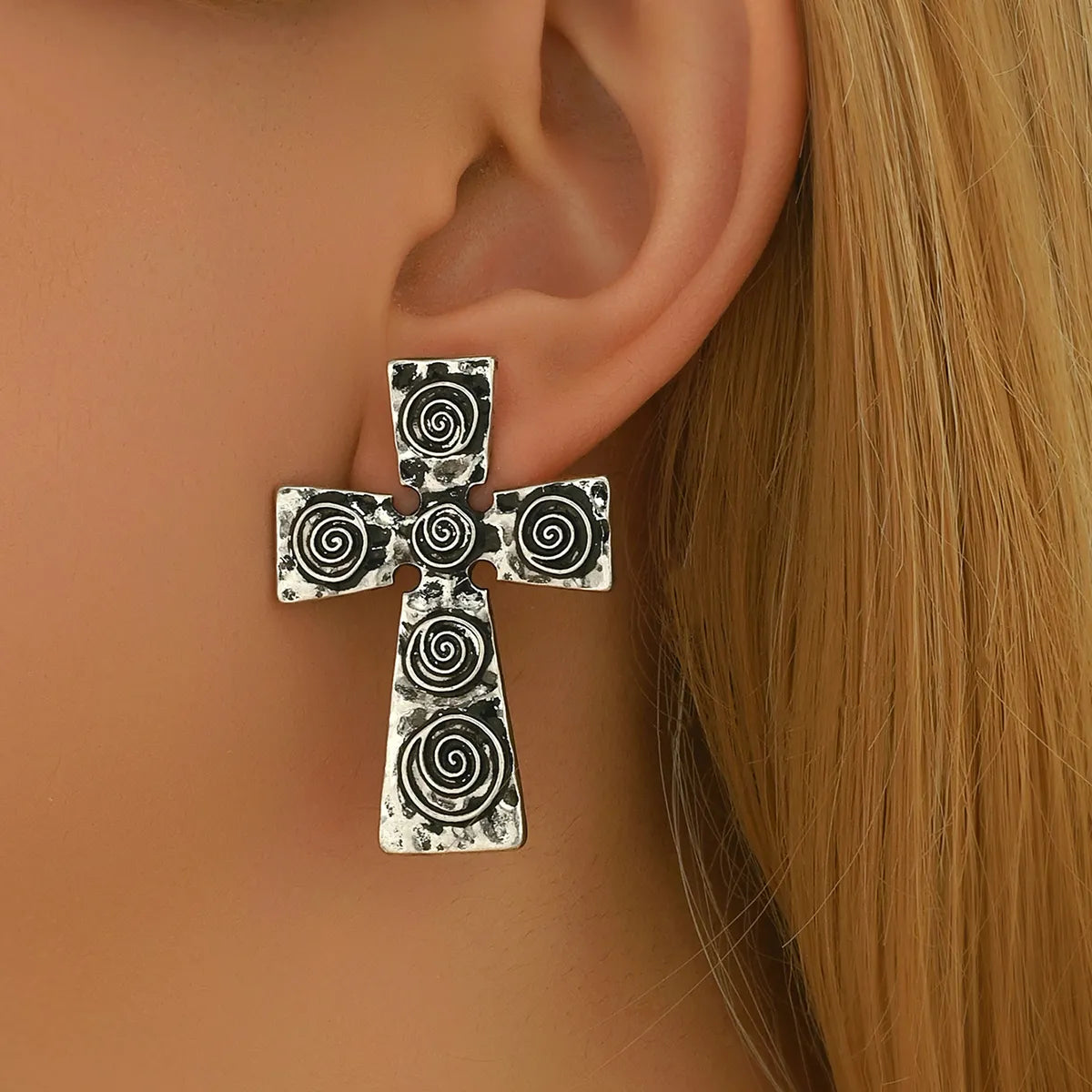 1 Pair Exaggerated Punk Cross Alloy Zinc Ear Studs