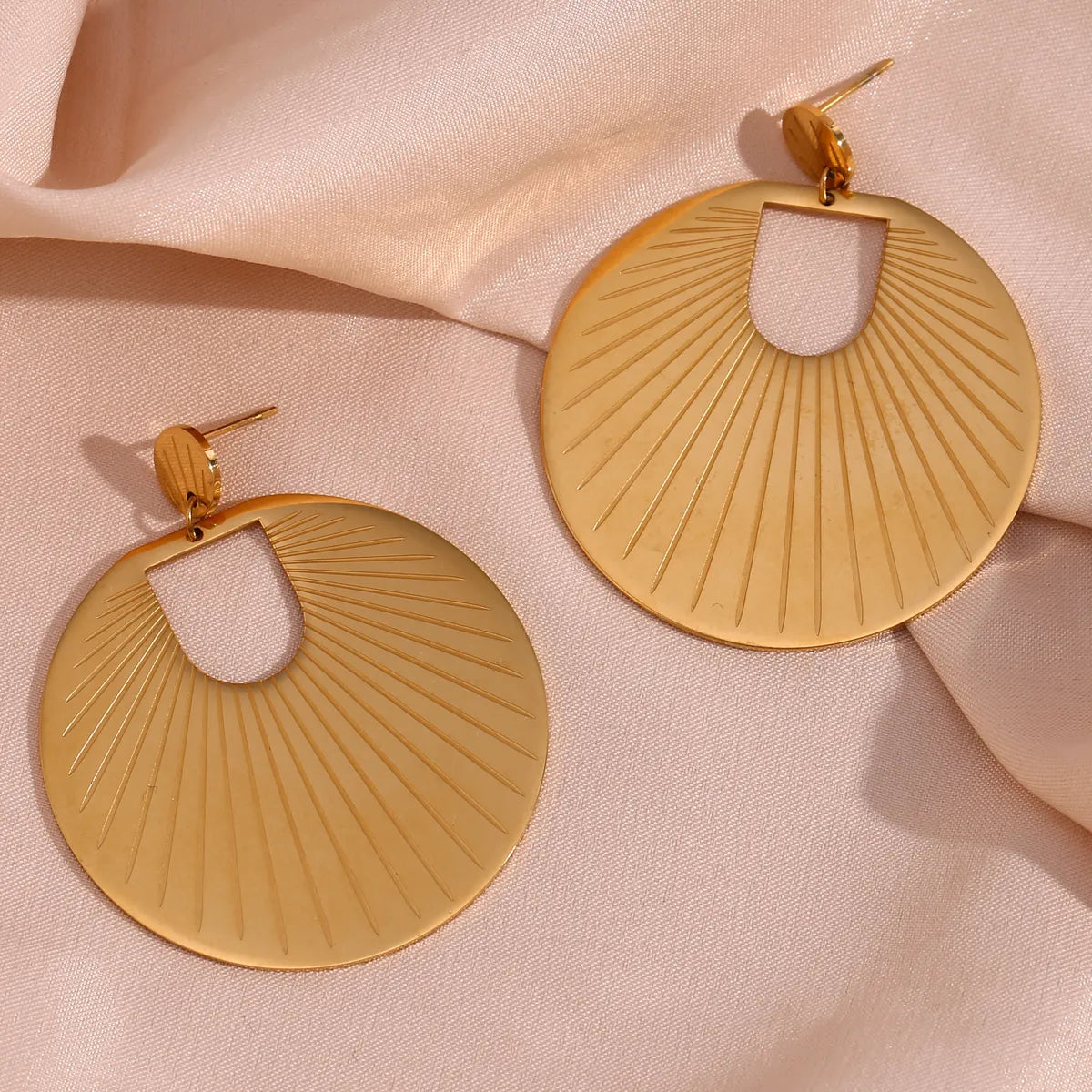 1 Pair Exaggerated Round Stainless Steel Plating 18k Gold Plated Drop Earrings