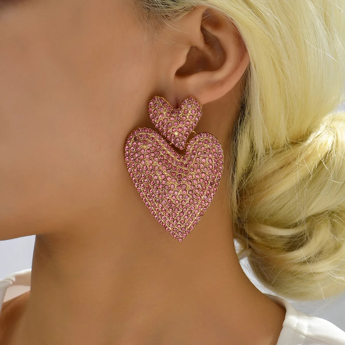 1 Pair Exaggerated Shiny Heart Shape Plating Inlay Zinc Alloy Artificial Crystal Drop Earrings