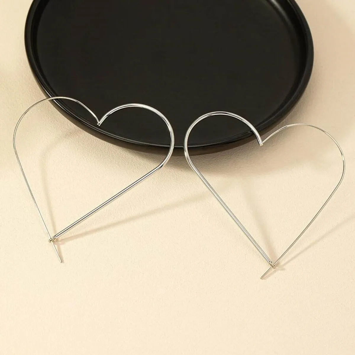 1 Pair Exaggerated Simple Style Heart Shape Plating Stainless Steel Hoop Earrings