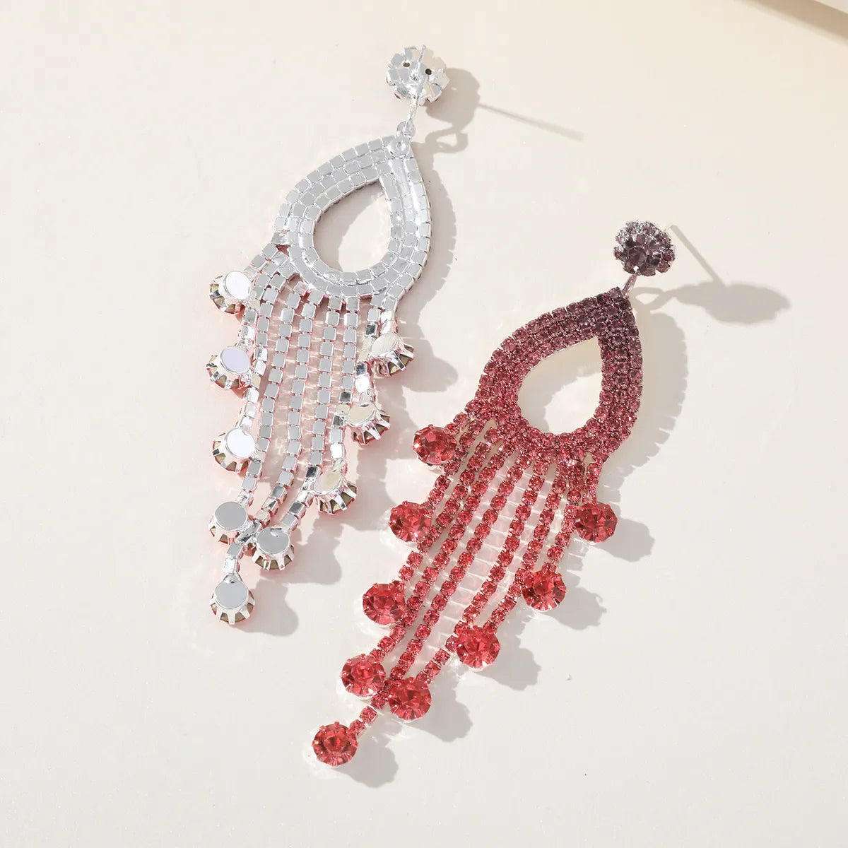 1 Pair Exaggerated Simple Style Water Droplets Tassel Hollow Out Inlay Alloy Rhinestones Drop Earrings