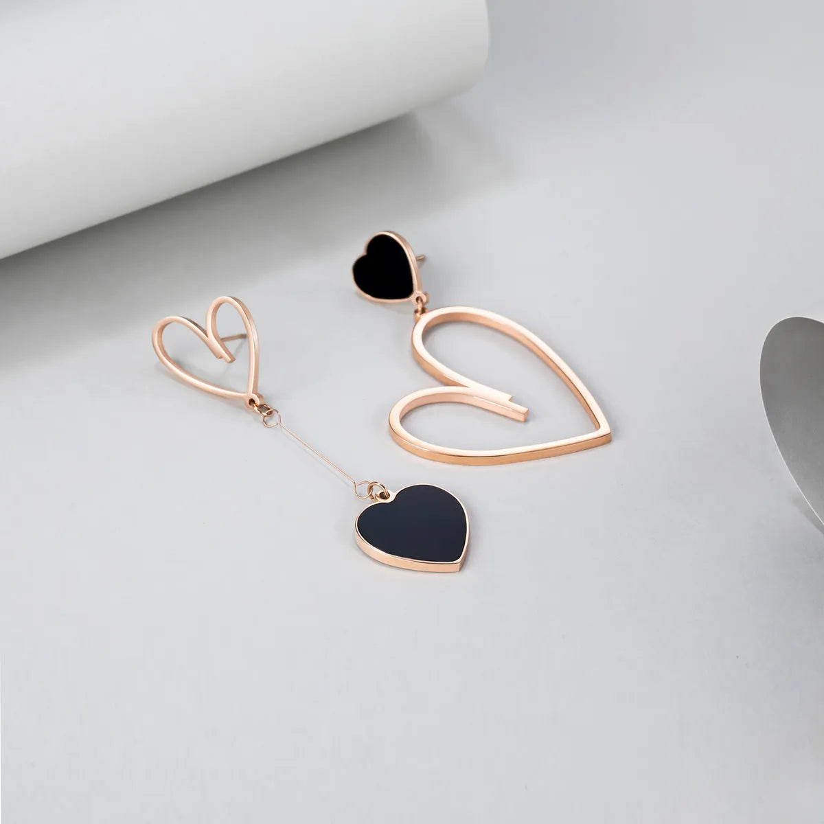 1 Pair Exaggerated Sweet Heart Shape Plating Inlay Stainless Steel Shell Rose Gold Plated Drop Earrings