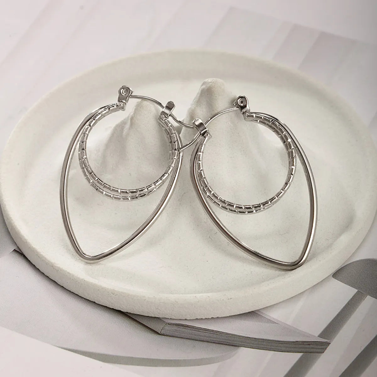 1 Pair Exaggerated XUPING Geometric Irregular Metal 304 Stainless Steel Drop Earrings