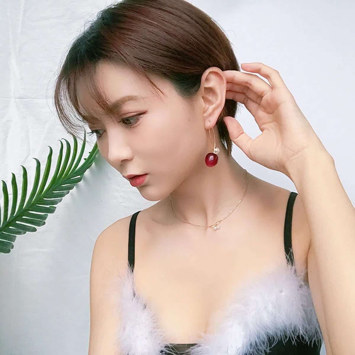 1 Pair Fashion Cherry Alloy Resin Plating Women'S Earrings