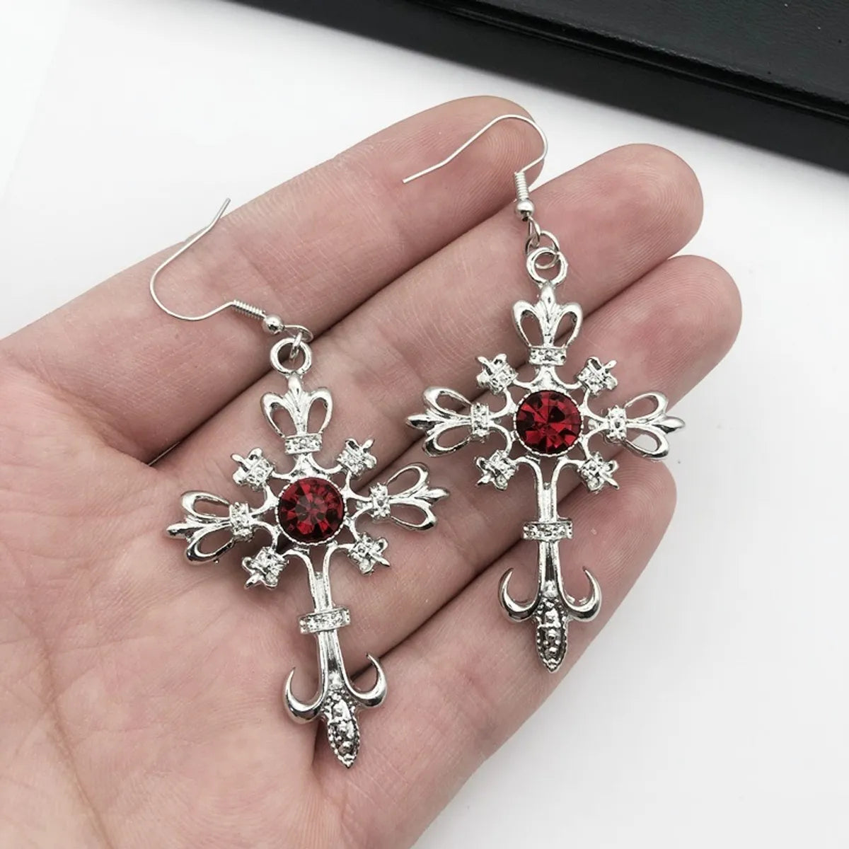 1 Pair Fashion Cross Metal Inlay Rhinestones Women's Drop Earrings