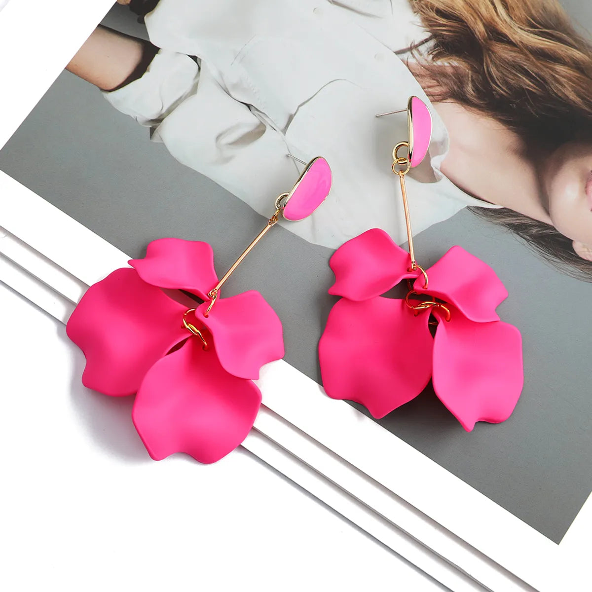 1 Pair Fashion Flower Plating Arylic Drop Earrings