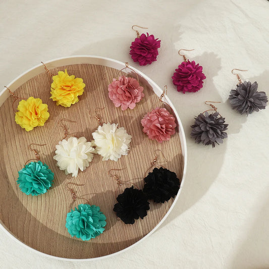 1 Pair Fashion Flower Cloth Plating Women'S Drop Earrings