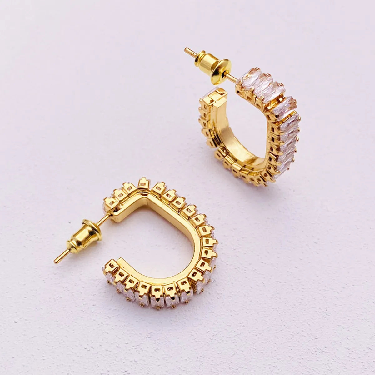 1 Pair Fashion Geometric Copper Inlay Zircon Ear Studs