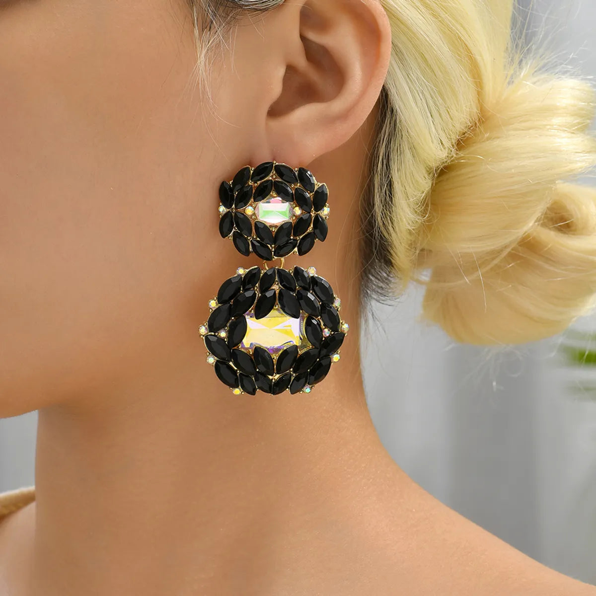 1 Pair Fashion Geometric Rhinestone Women's Drop Earrings