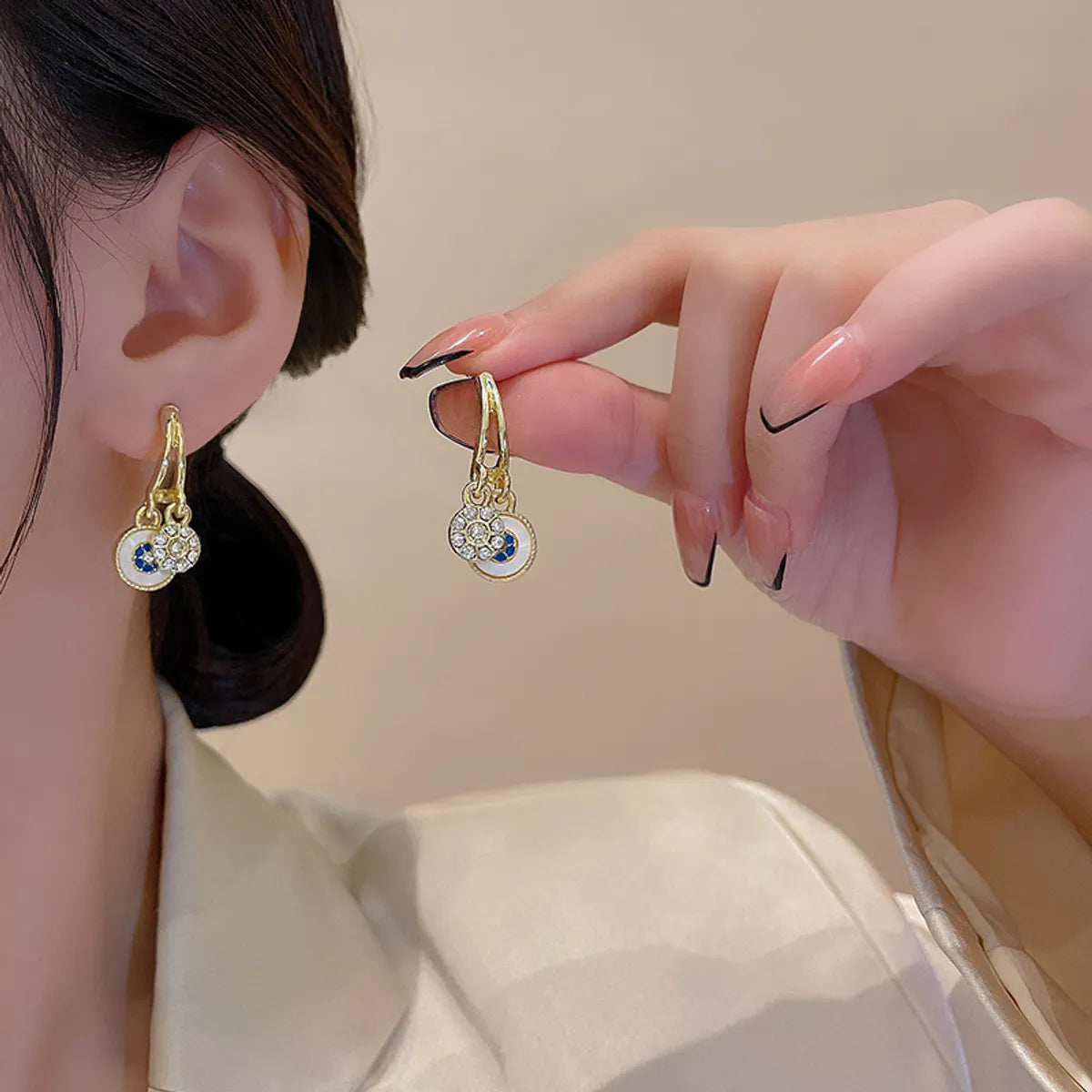 1 Pair Fashion Heart Shape Flower Alloy Inlay Artificial Pearls Zircon Women's Ear Studs