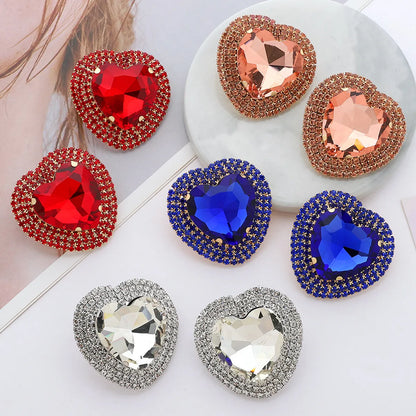 1 Pair Fashion Heart Shape Metal Inlay Rhinestones Women'S Ear Studs