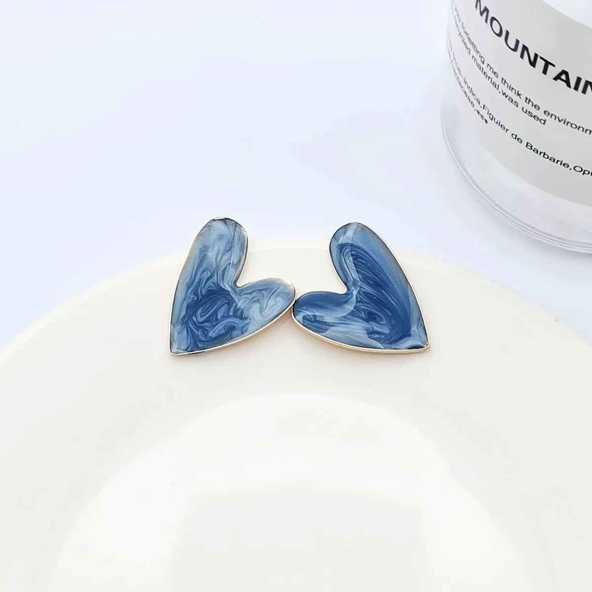 1 Pair Fashion Heart Shape Metal Stoving Varnish Valentine's Day Women's Ear Studs