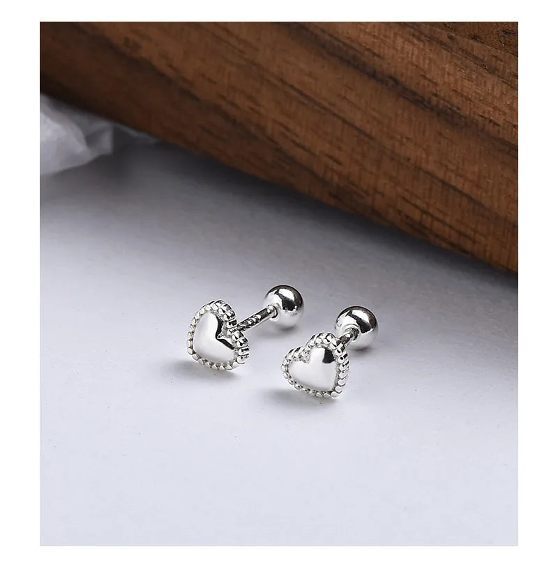 1 Pair Fashion Heart Shape Sterling Silver Plating Ear Studs