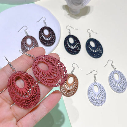 1 Pair Fashion Oval Wood Carving Women'S Drop Earrings