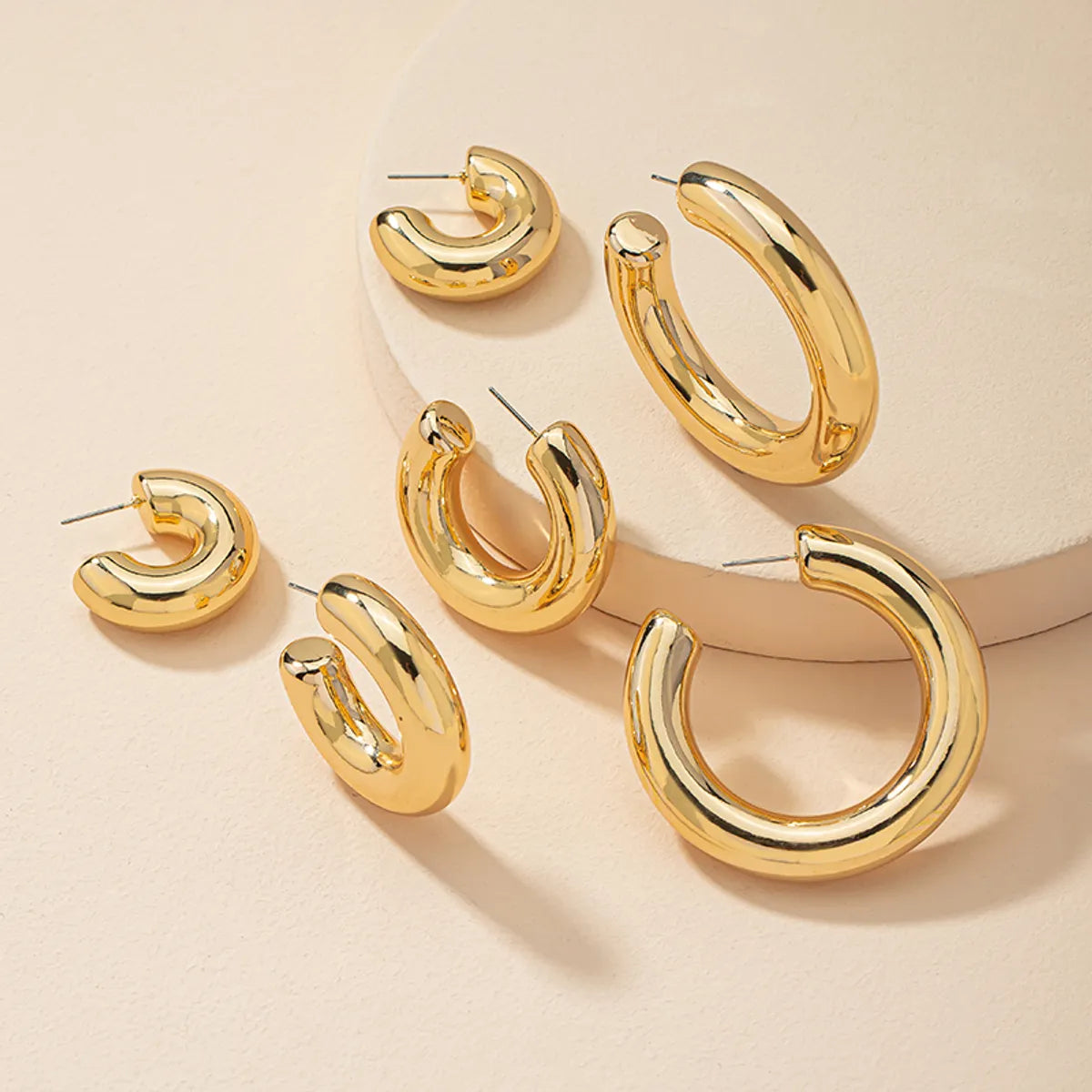 1 Pair Fashion Round Alloy Plating Alloy Women's Ear Studs