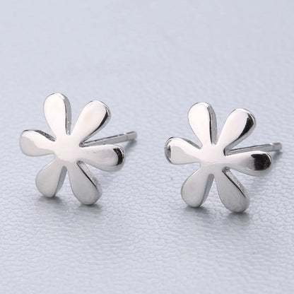 1 Pair Fashion Star Heart Shape Fish Tail Sterling Silver Plating Ear Studs