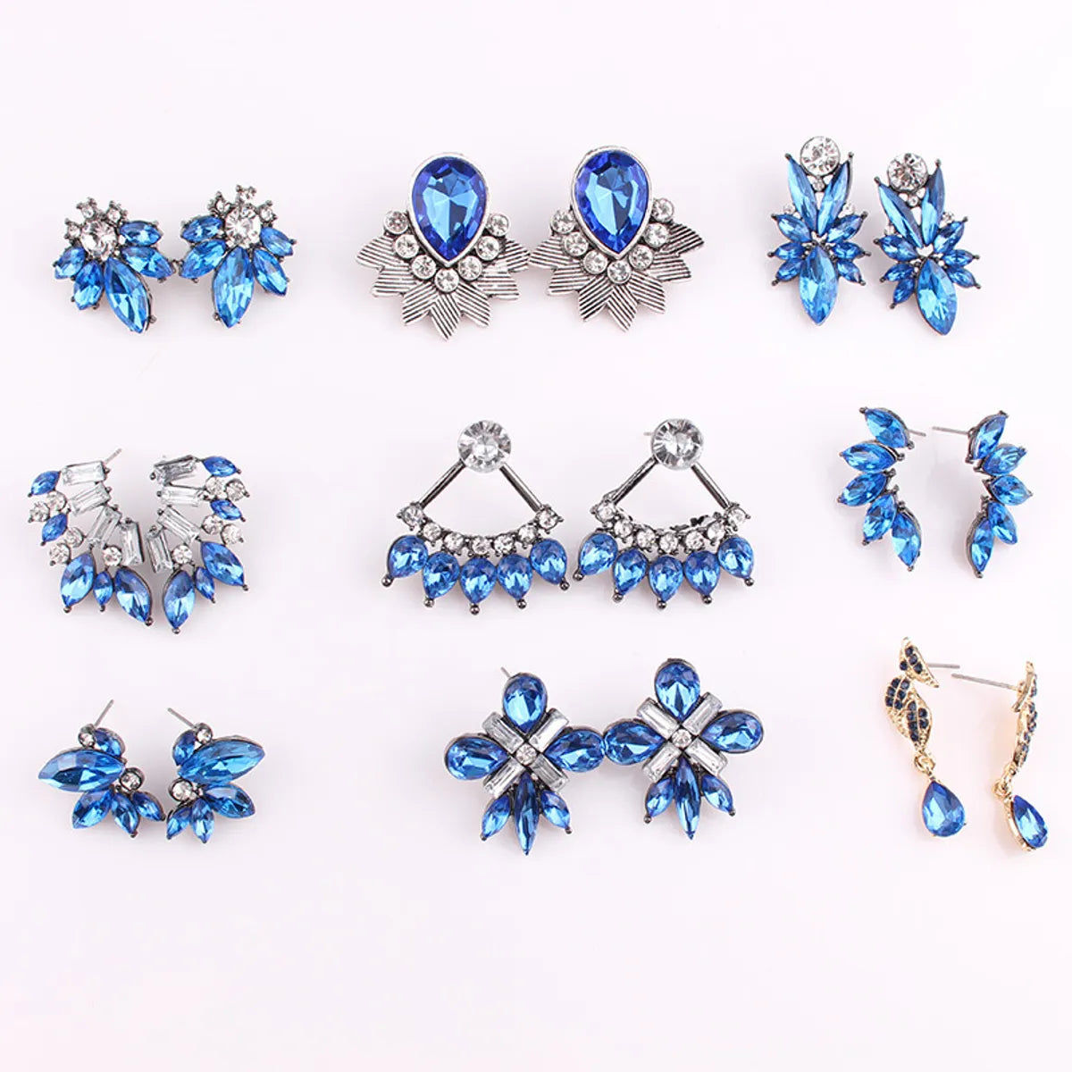 1 Pair Fashion Water Droplets Alloy Inlay Rhinestones Women's Earrings Ear Studs