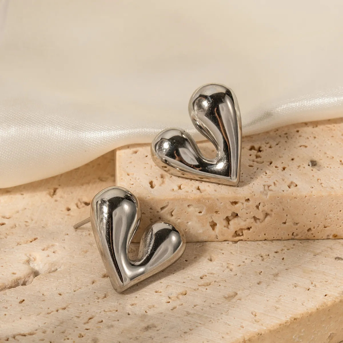 1 Pair Formal Heart Shape Patchwork Stainless Steel Ear Studs