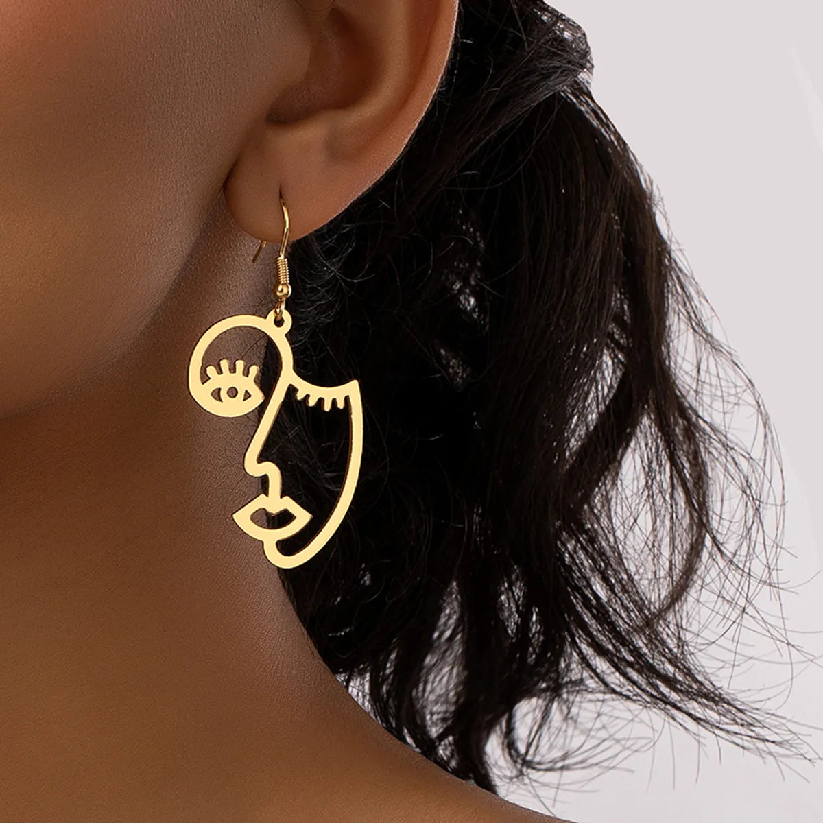 1 Pair French Style Artistic Cool Style Human Face Plating Alloy Drop Earrings