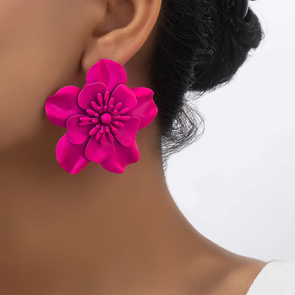 1 Pair French Style Commute Korean Style Flower Stoving Varnish Plating Alloy Ear Studs