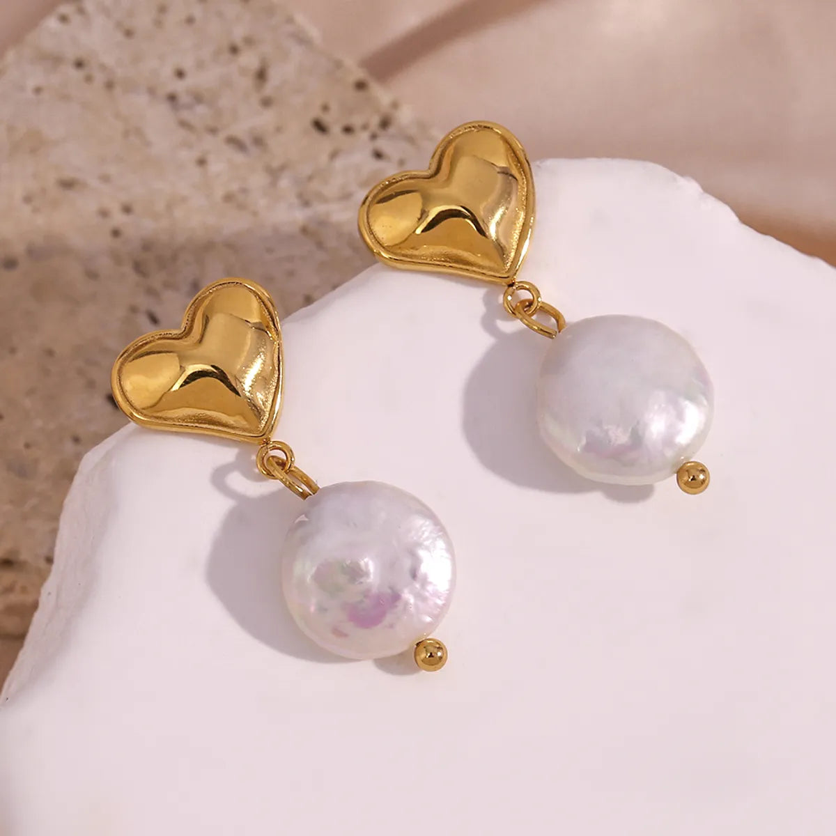 1 Pair French Style Heart Shape Plating 304 Stainless Steel Freshwater Pearl 18K Gold Plated Drop Earrings