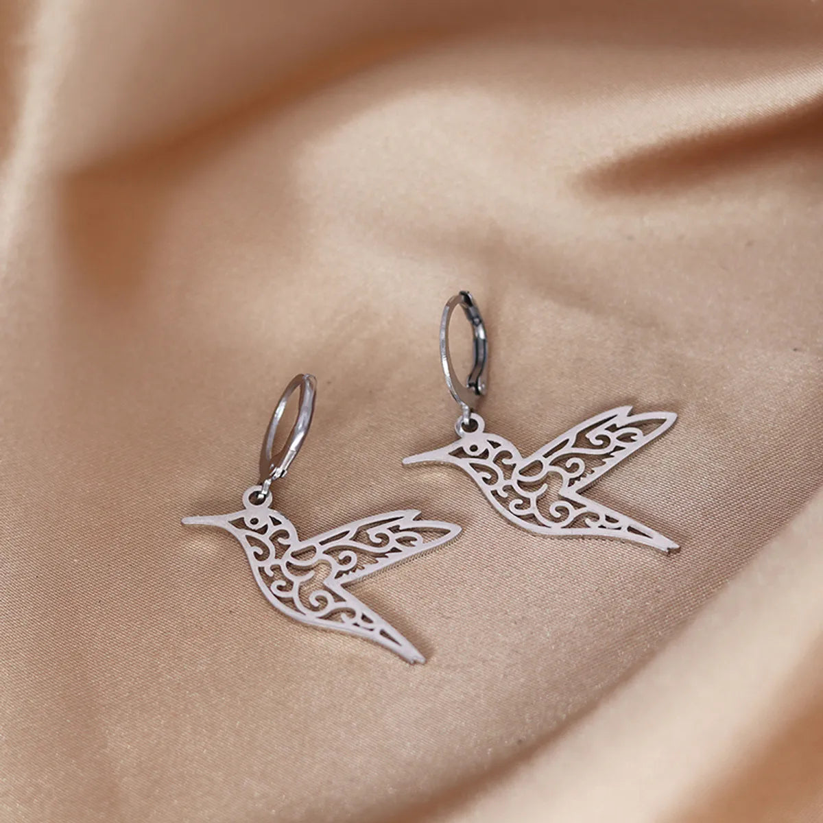 1 Pair French Style Simple Style Hummingbird Hollow Out 304 Stainless Steel Gold Plated Silver Plated Drop Earrings