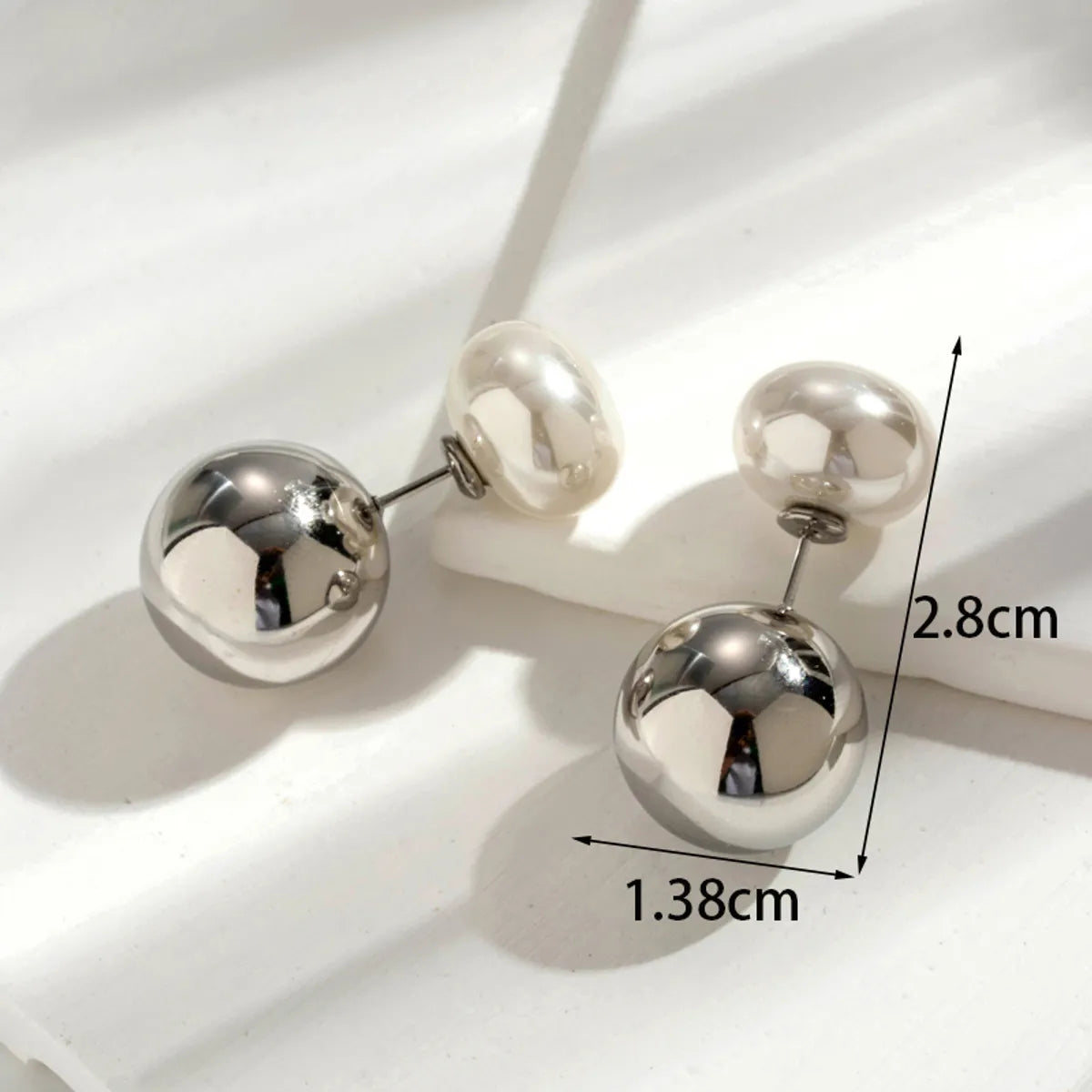 1 Pair French Style Simple Style Korean Style Geometric Round Pearl Plating Stainless Steel 18k Gold Plated Earrings