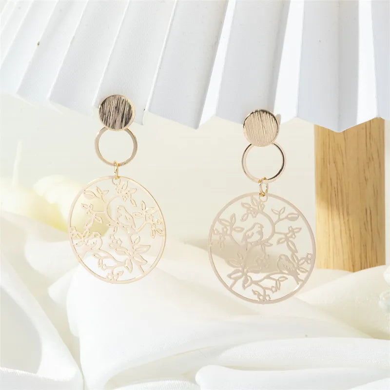 1 Pair Funny Simple Style Solid Color Alloy Drop Earrings